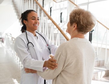 Nulla ac lacus non augue ultrices euismod  Nullam.